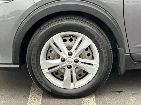 Used 2024 Nissan Kicks S image 26