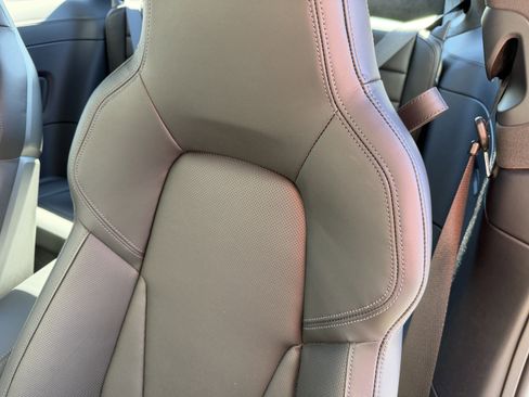 Certified 2025 Porsche 911 Carrera 4 GTS image 5