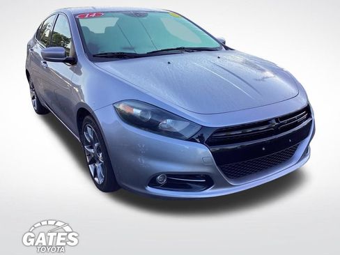 Used 2014 Dodge Dart SXT FWD image 1