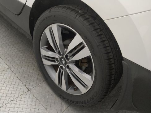Used 2015 Hyundai Tucson Limited FWD image 31