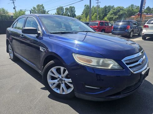 Used 2011 Ford Taurus SEL image 3