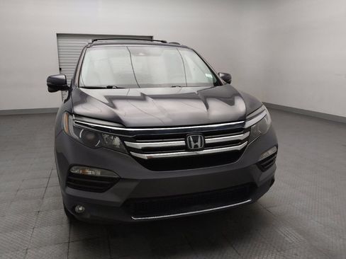 Used 2017 Honda Pilot Touring image 14