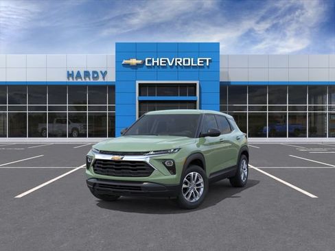 New 2026 Chevrolet TrailBlazer LS w/ LS Convenience Package FWD image 8
