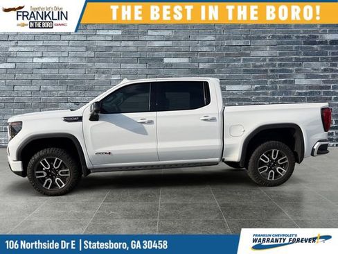 Used 2025 GMC Sierra 1500 AT4 w/ AT4 Premium Package image 2