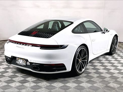 Certified 2020 Porsche 911 Carrera RWD image 9