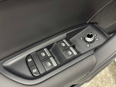 Used 2024 Audi Q5 2.0T Premium Plus image 27