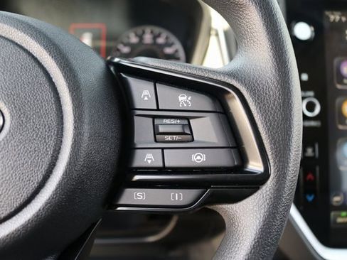 Used 2025 Subaru Crosstrek 2.0i Premium image 27