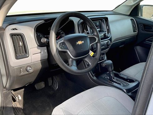 Used 2016 Chevrolet Colorado W/T w/ WT Convenience Package image 12
