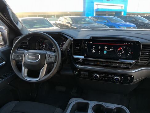 Used 2025 GMC Sierra 1500 Elevation AWD/4WD image 16