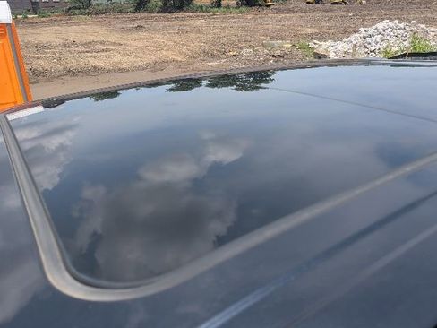 Used 2019 RAM 1500 Laramie AWD/4WD image 15