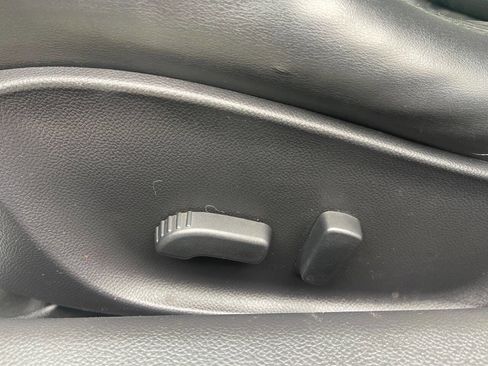 Used 2012 INFINITI G25 x image 22