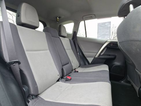Used 2013 Toyota RAV4 XLE image 23
