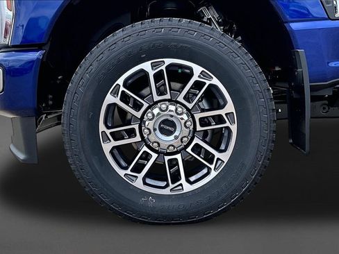 New 2026 Ford F350 Platinum w/ Platinum Plus Package AWD/4WD image 14