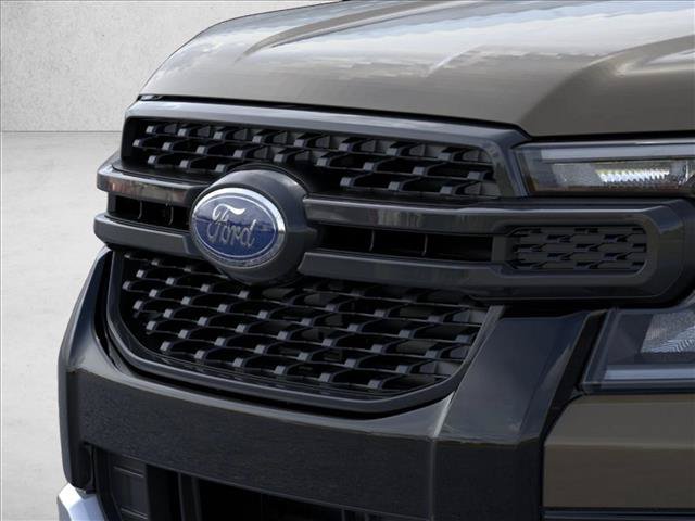 New 2026 Ford Ranger XLT w/ FX4 Off-Road Package AWD/4WD image 17