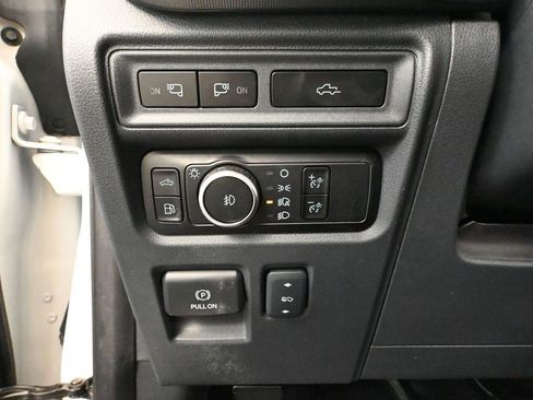Used 2024 Ford F150 Platinum AWD/4WD image 35