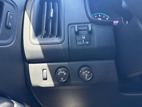 Used 2022 Chevrolet Colorado ZR2 AWD/4WD image 22