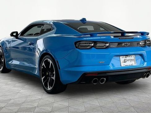 Used 2023 Chevrolet Camaro SS RWD image 4