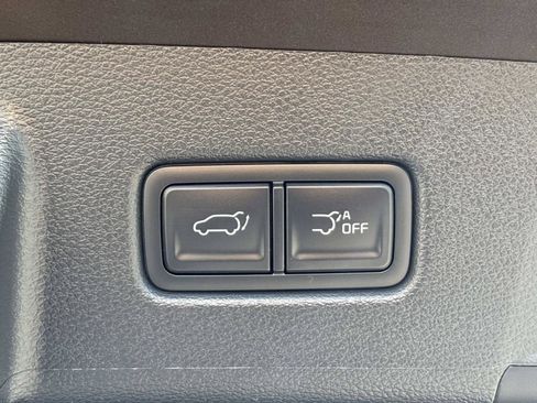 New 2025 Kia Telluride S image 13