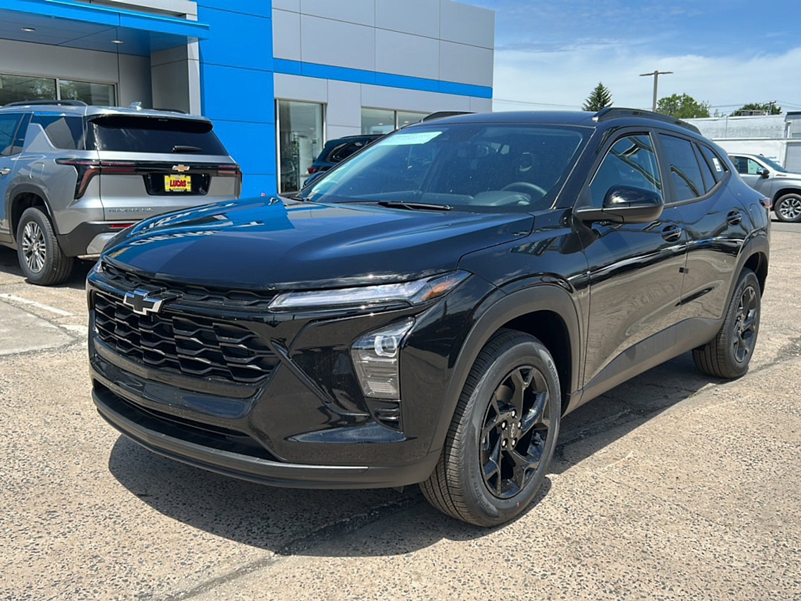 New 2026 Chevrolet Trax LT w/ Driver Confidence Package FWD image 10