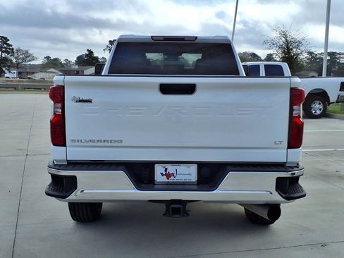 Used 2025 Chevrolet Silverado 2500 LT w/ Convenience Package AWD/4WD image 7