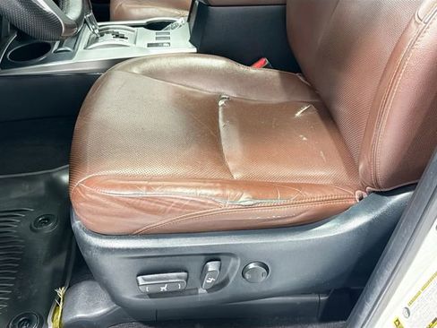 Used 2019 Toyota 4Runner Limited image 18