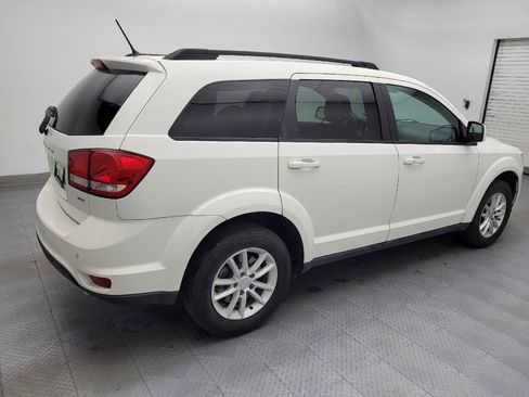 Used 2017 Dodge Journey SXT w/ Comfort/Convenience Group image 10