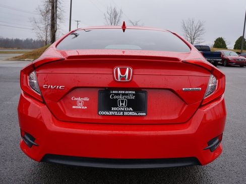 Used 2017 Honda Civic Touring image 6
