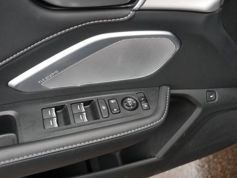 Certified 2025 Acura RDX SH-AWD w/ Technology Package image 19