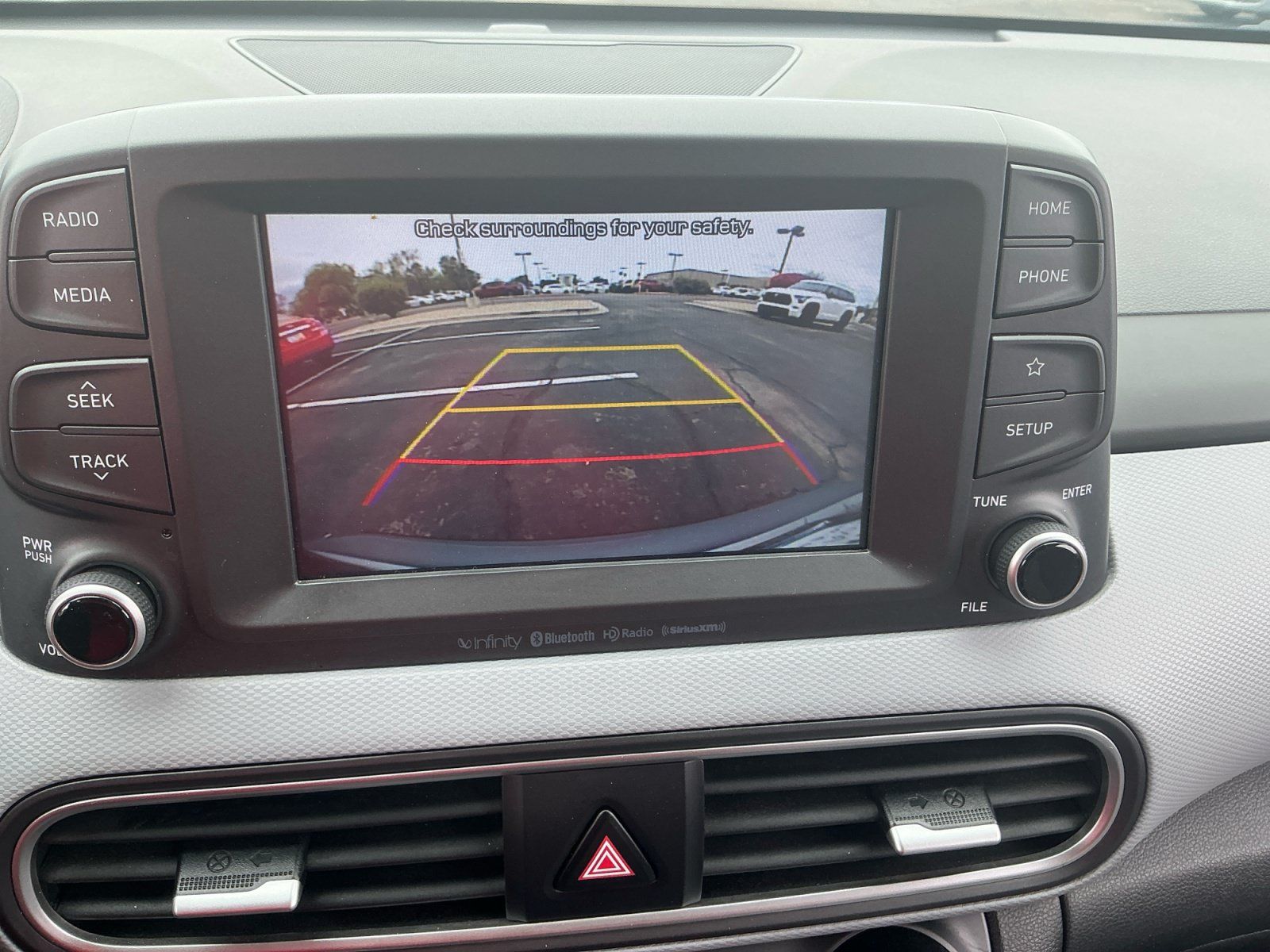 Used 2021 Hyundai Kona Limited FWD image 29