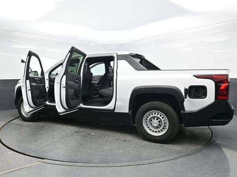 Used 2024 Chevrolet Silverado EV W/T AWD/4WD image 40