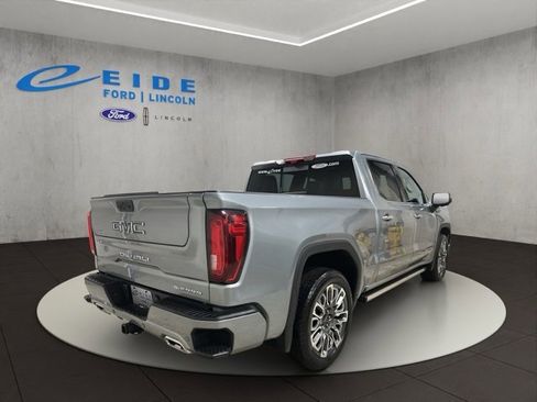 Used 2025 GMC Sierra 1500 Denali Ultimate image 8
