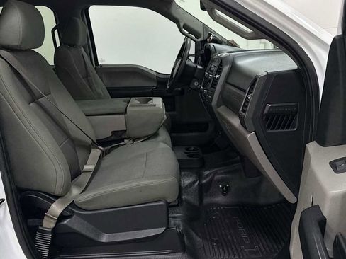 Used 2017 Ford F250 XL w/ Power Equipment Group image 28