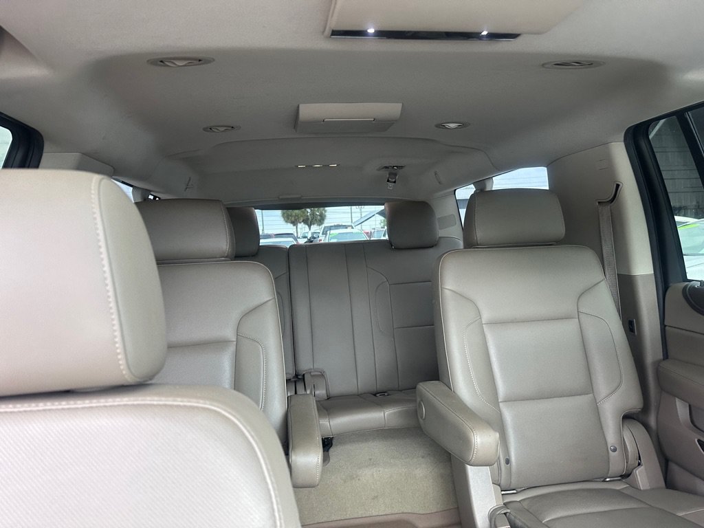 Used 2015 GMC Yukon XL SLT w/ Open Road Package RWD image 17