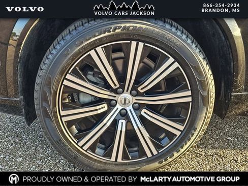 Used 2023 Volvo XC90 B6 Plus w/ Protection Package Premier image 32