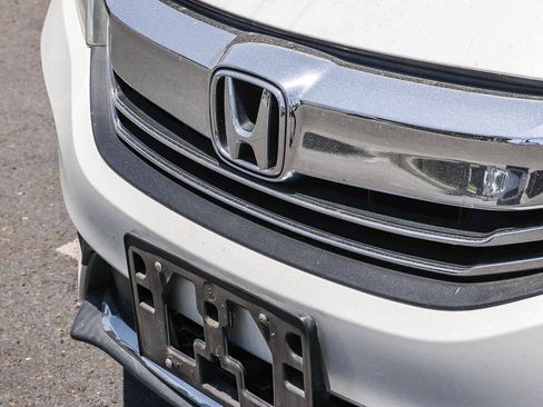 Used 2016 Honda Accord Touring image 3