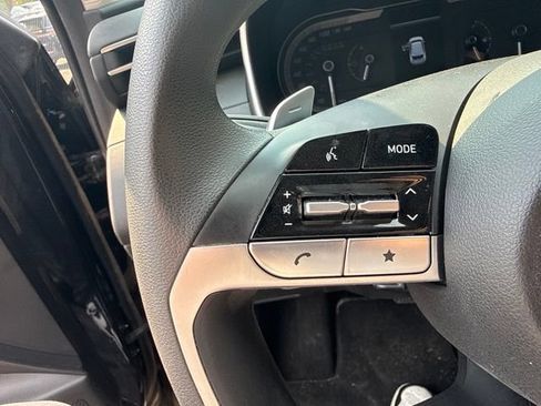 Used 2023 Hyundai Tucson Blue AWD/4WD image 9