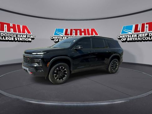 Used 2025 Chevrolet Traverse Z71 w/ LPO, Floor Liner Package image 4