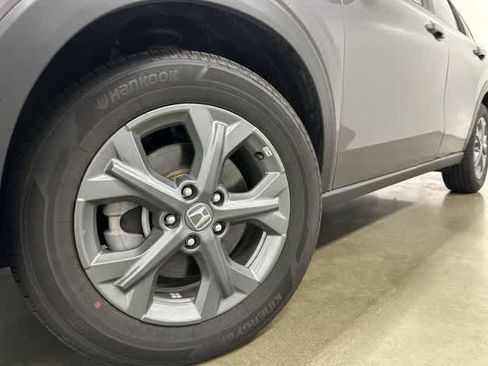 Certified 2027 Honda HR-V LX image 28