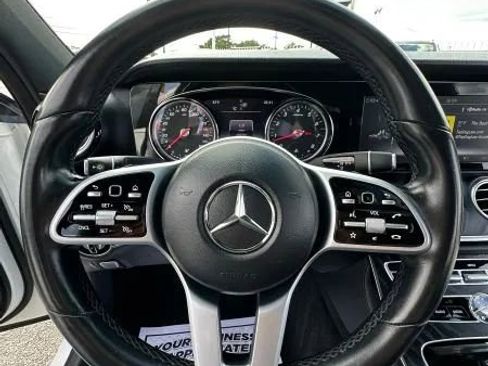 Used 2019 Mercedes-Benz E 300 image 29