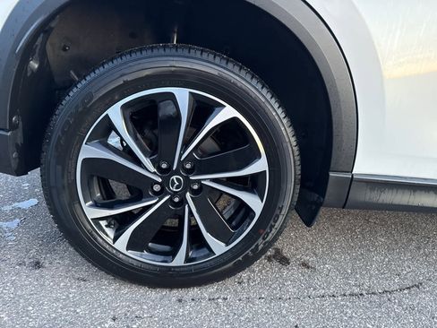 Used 2023 MAZDA CX-5 AWD 2.5 S w/ Premium Plus Pkg image 12