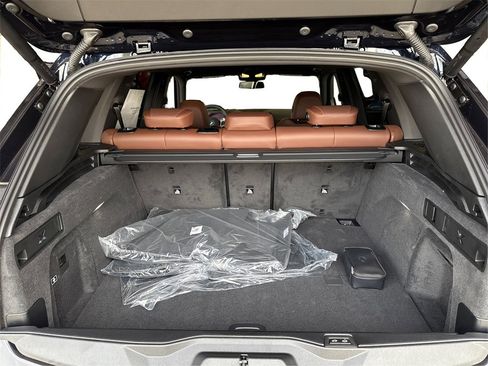 New 2026 BMW X5 xDrive50e w/ M Sport Package image 13