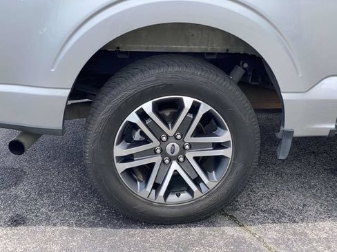 Used 2021 Ford F150 XL w/ STX Appearance Package RWD image 11