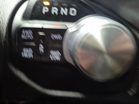 Used 2021 RAM 1500 Laramie w/ Sport Appearance Package image 18