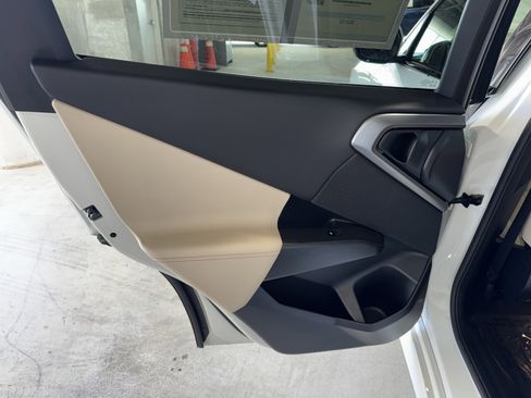 Used 2025 BMW X3 xDrive30i w/ M Sport Package image 17