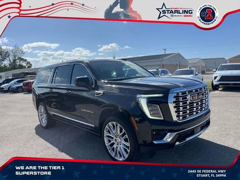 New 2026 GMC Yukon XL Denali w/ Denali Reserve Package AWD/4WD image 2