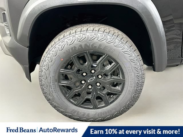 New 2026 Chevrolet Colorado Trail Boss AWD/4WD image 24