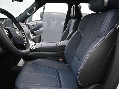 New 2027 INFINITI QX80 Sensory w/ Sport Exterior Package AWD/4WD image 22
