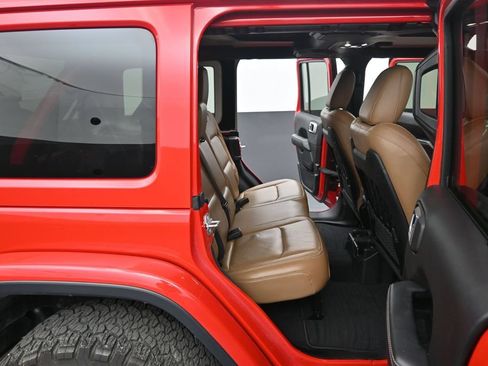 Used 2021 Jeep Wrangler Unlimited Rubicon AWD/4WD image 33