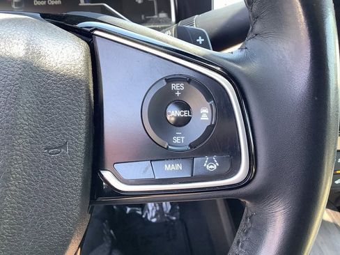 Used 2018 Honda Clarity Touring image 12