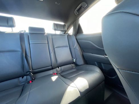 Used 2025 Toyota Crown AWD/4WD image 37